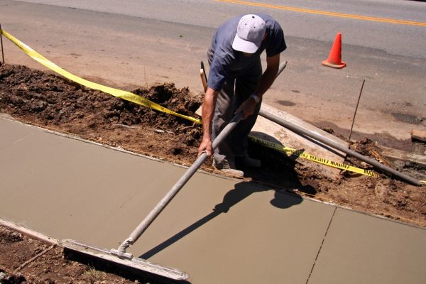Cost of Sidewalk Building in Mckinney
