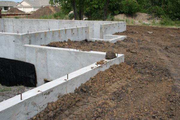 Foundation Wall Installation in Mckinney